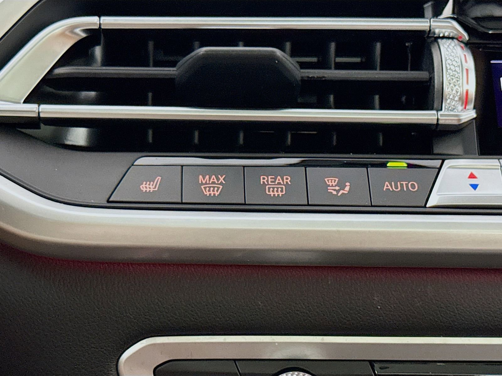 Certified 2023 BMW X5 xDrive40i w/ Premium Package image 20