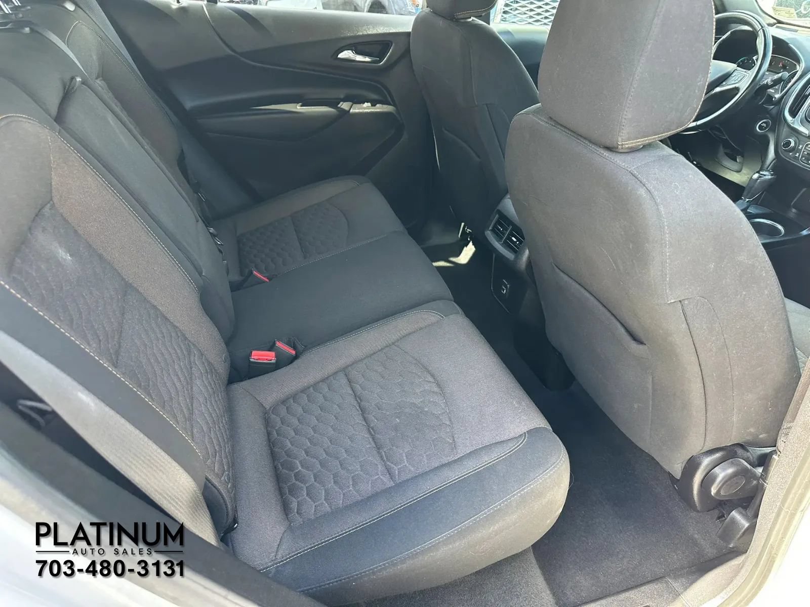 Used 2019 Chevrolet Equinox LT FWD image 16