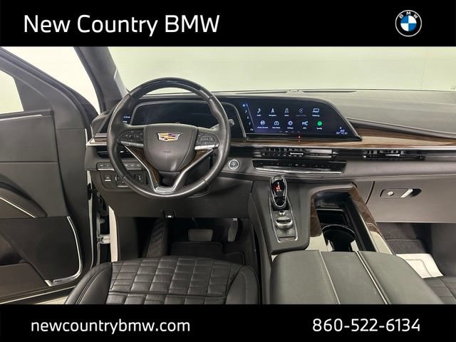 Used 2024 Cadillac Escalade ESV Sport Platinum w/ LPO, ONYX Package AWD/4WD image 18