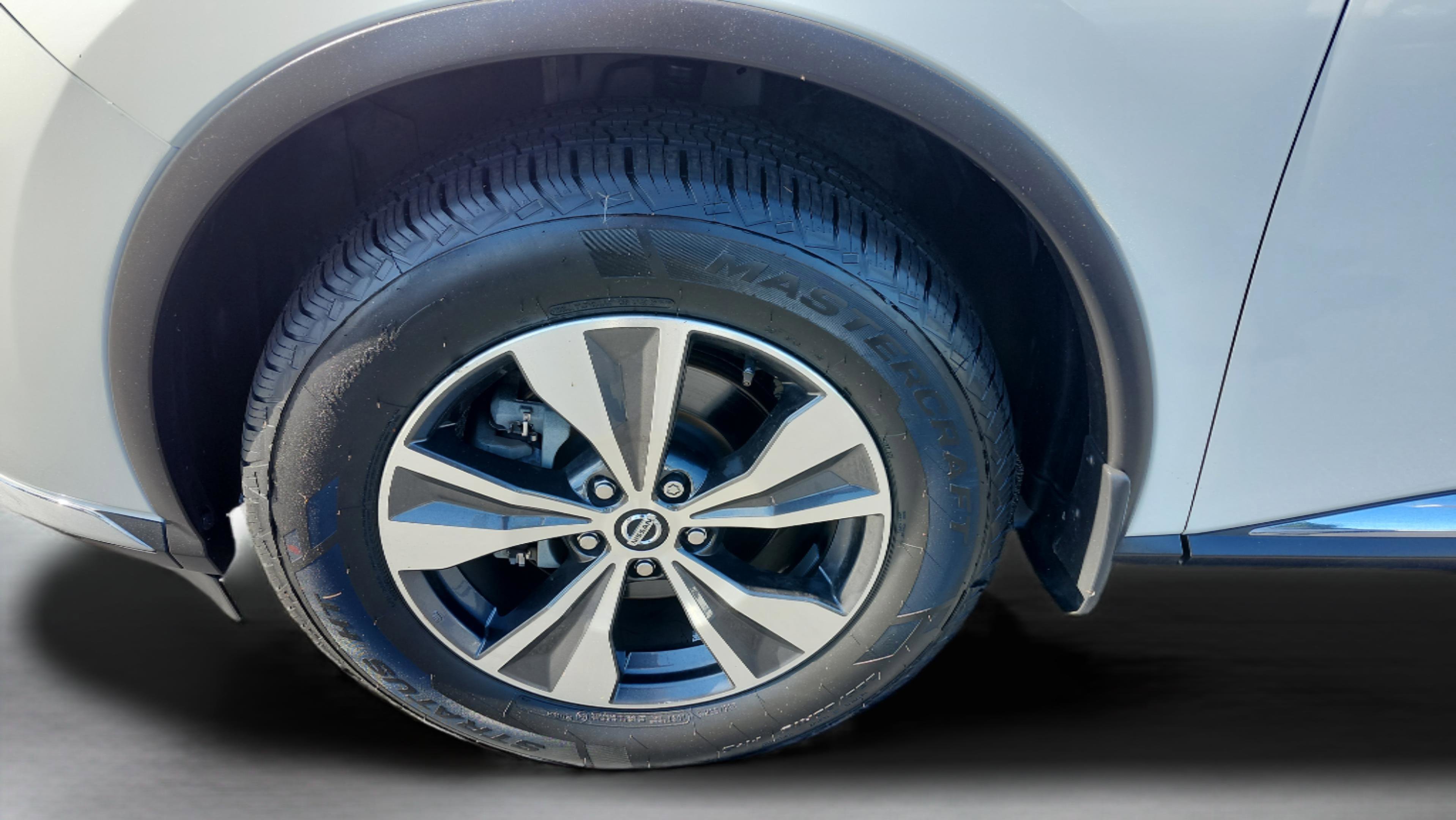 Used 2021 Nissan Murano SV w/ Cargo Package image 15