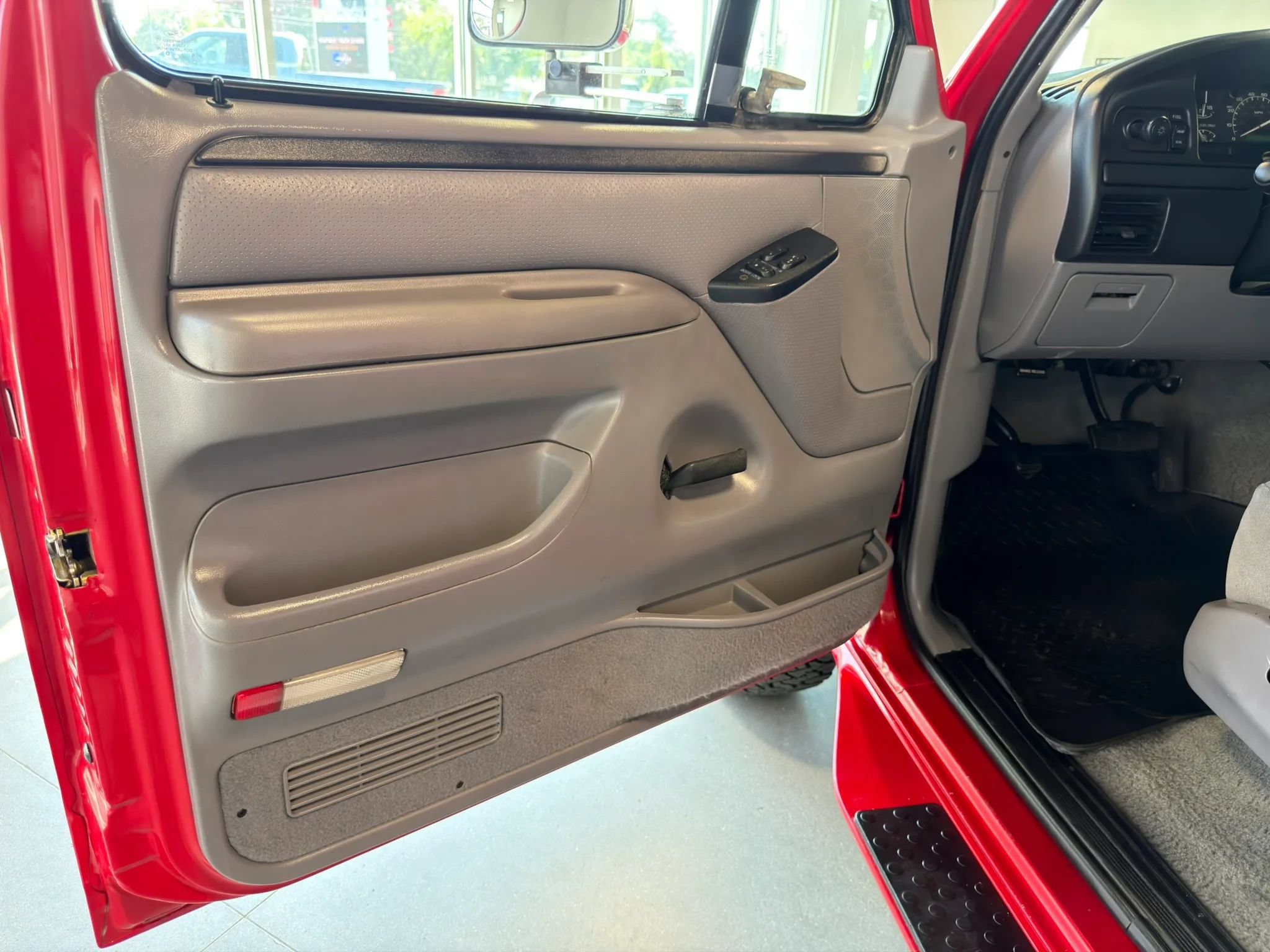 Used 1996 Ford F250 4x4 SuperCab image 18