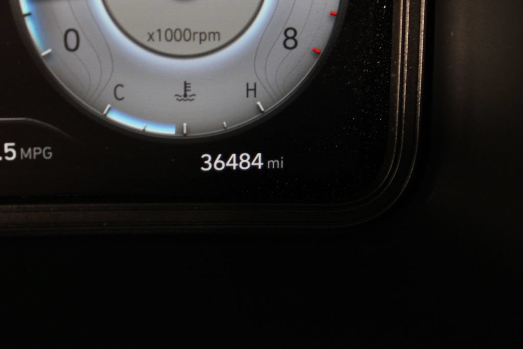 Certified 2022 Hyundai Kona Limited FWD image 30