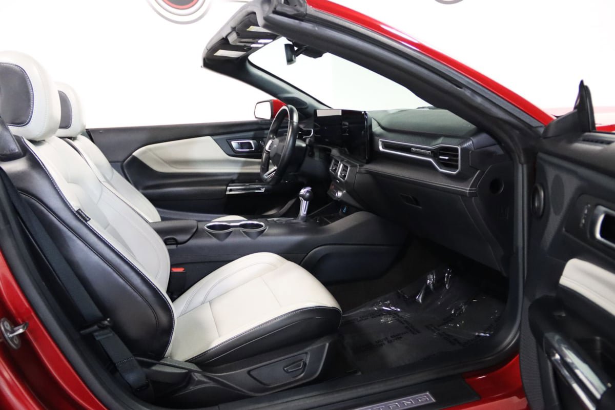 Used 2024 Ford Mustang Premium RWD image 62