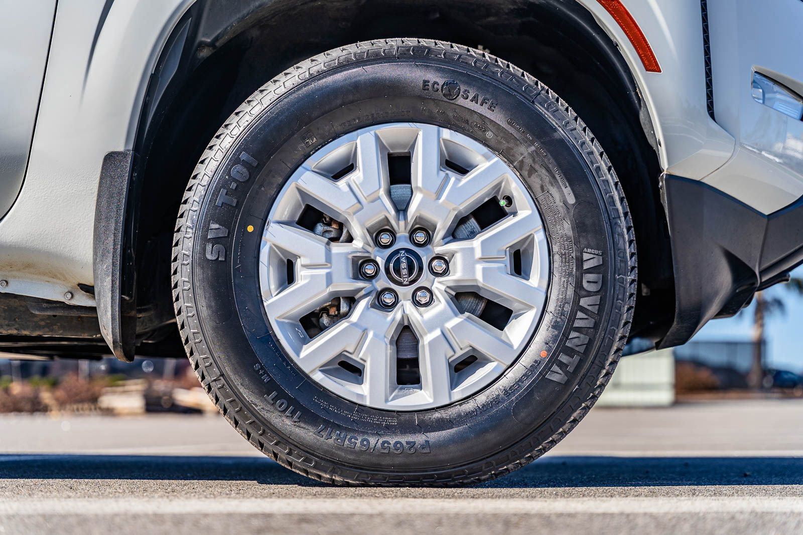 Used 2024 Nissan Frontier SV w/ Technology Package image 9