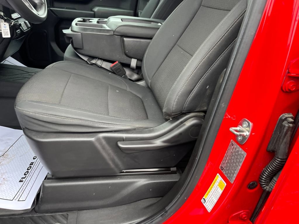 Used 2020 Chevrolet Silverado 2500 Custom w/ Custom Value Package image 20