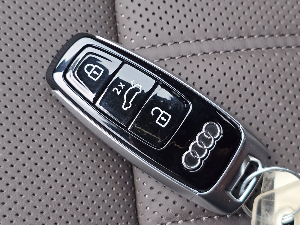 New 2026 Audi A8 L 3.0T AWD/4WD image 42
