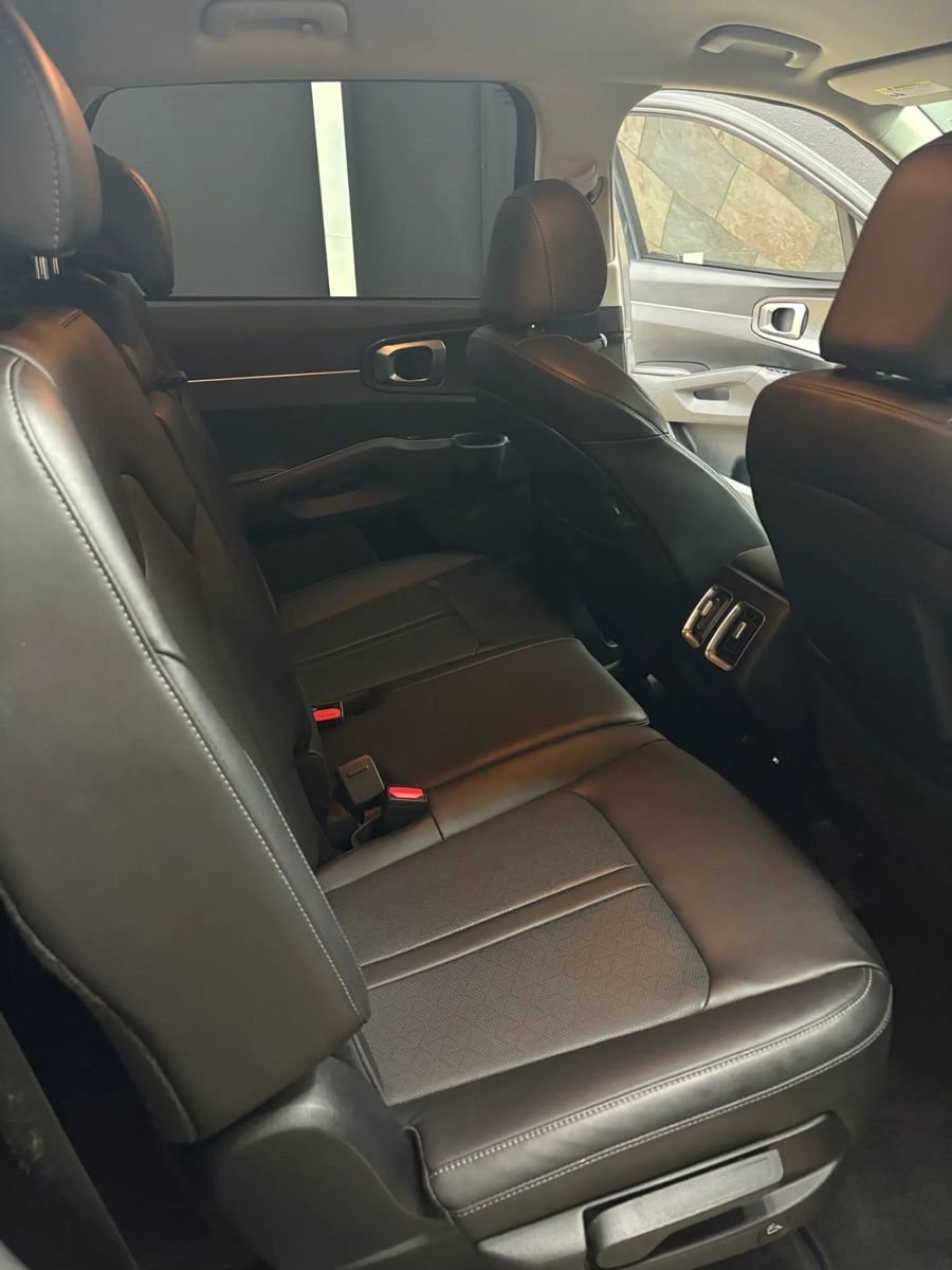 Used 2022 Kia Sorento S FWD image 10