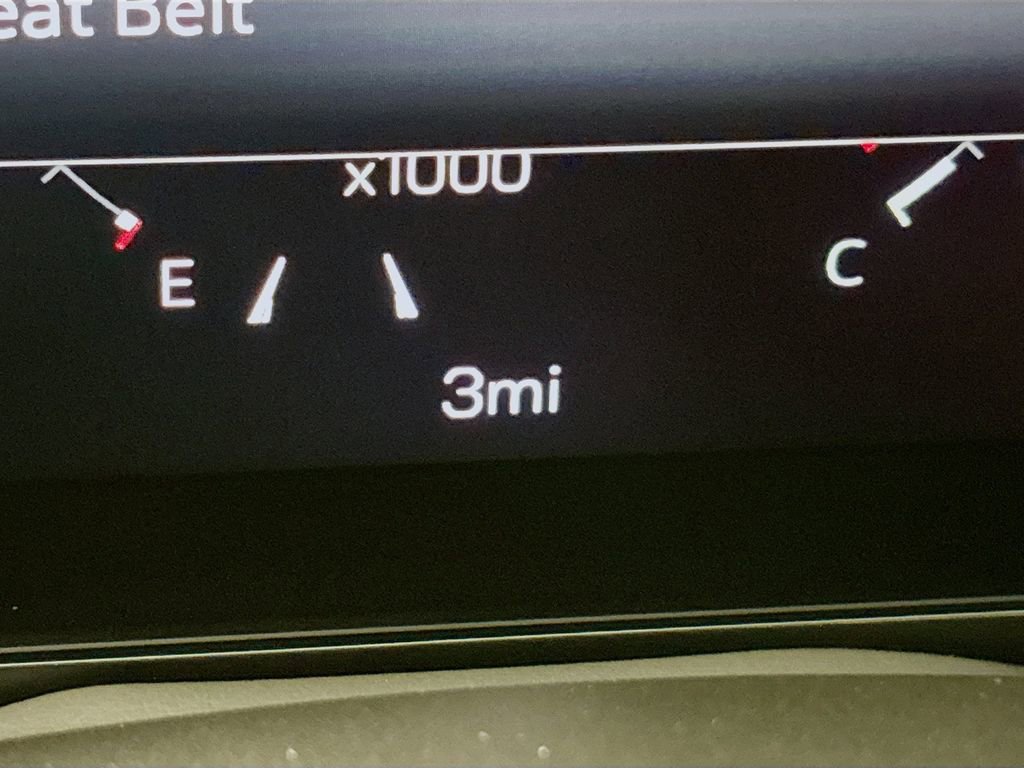 New 2026 GMC Yukon XL Denali w/ Sun & Power Step Package image 12