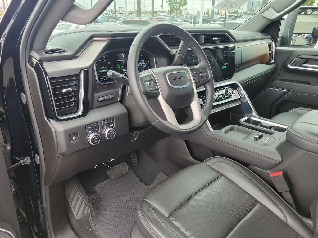 Used 2025 GMC Sierra 2500 Denali w/ Denali Reserve Package image 17