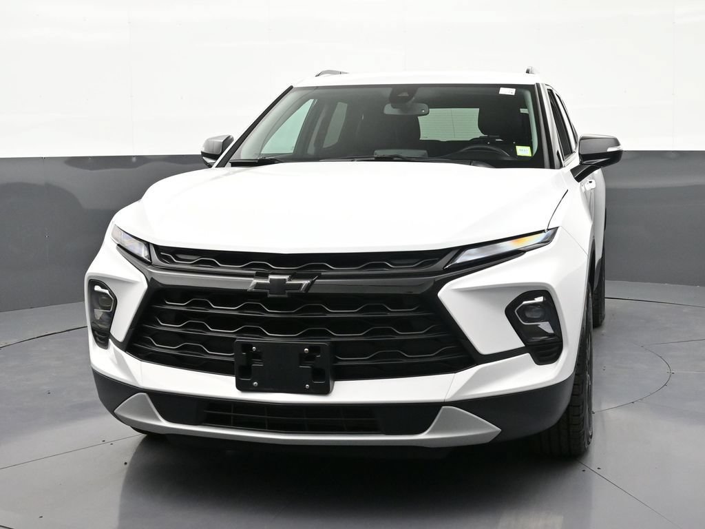 Used 2024 Chevrolet Blazer LT w/ Midnight/Sport Edition AWD/4WD image 8