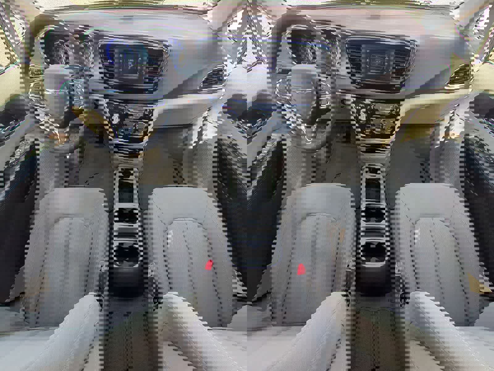 Used 2017 Chrysler Pacifica LX image 15