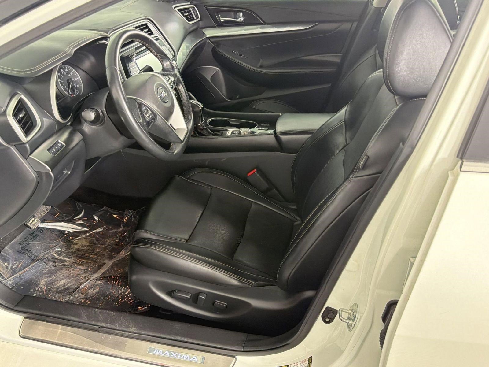 Used 2019 Nissan Maxima 3.5 SL w/ Floor Mat Group FWD image 5