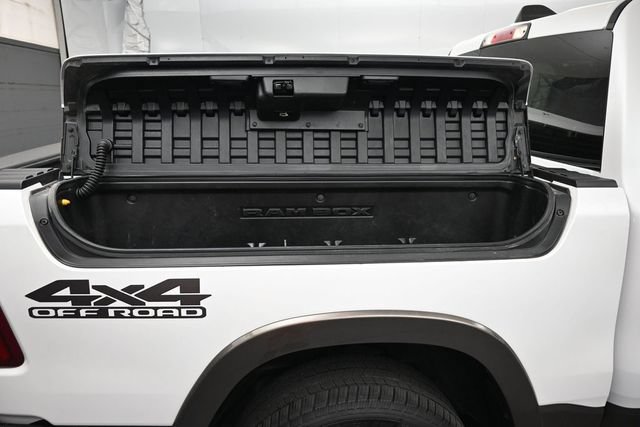 Used 2022 RAM 1500 Limited w/ Off Road Group AWD/4WD image 15