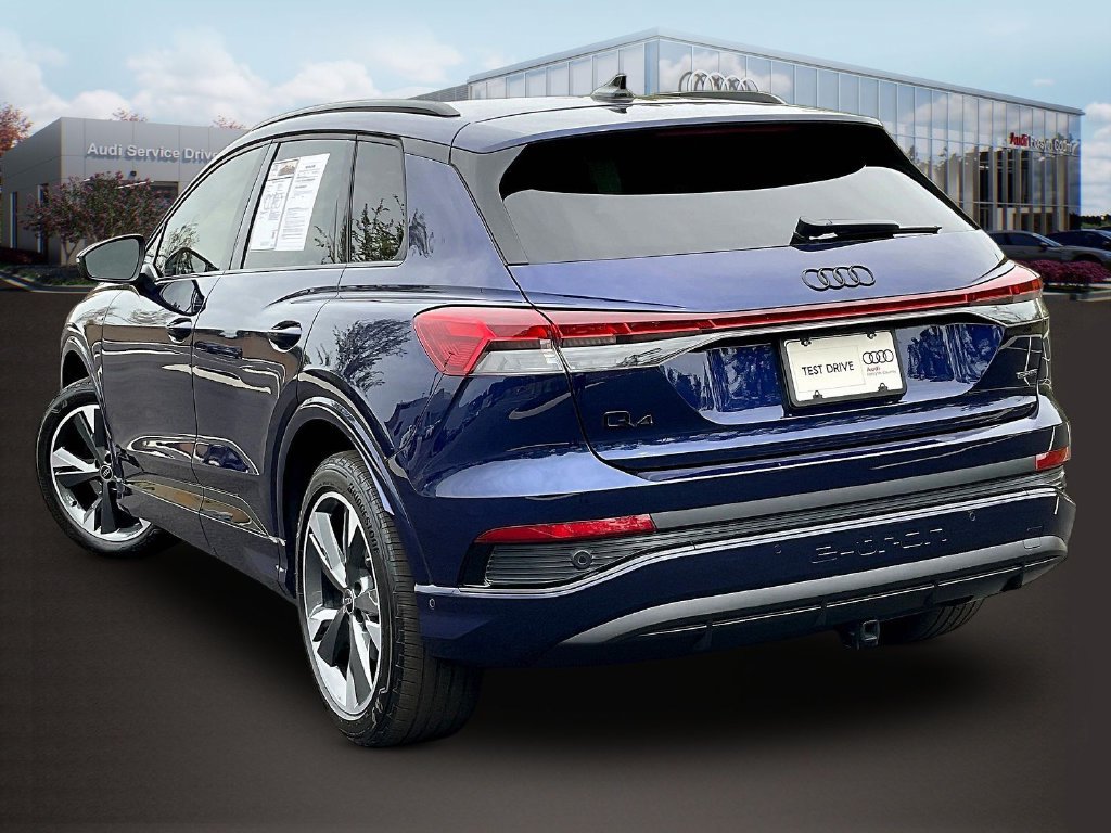 Used 2024 Audi Q4 e-tron Premium Plus AWD/4WD image 5