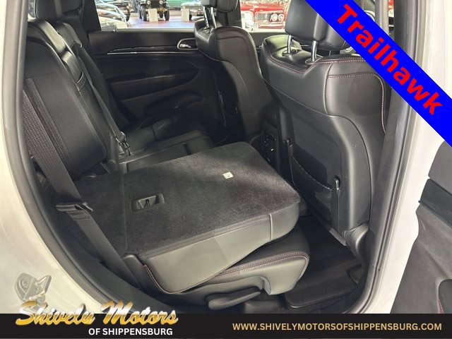 Used 2018 Jeep Grand Cherokee Trailhawk image 42
