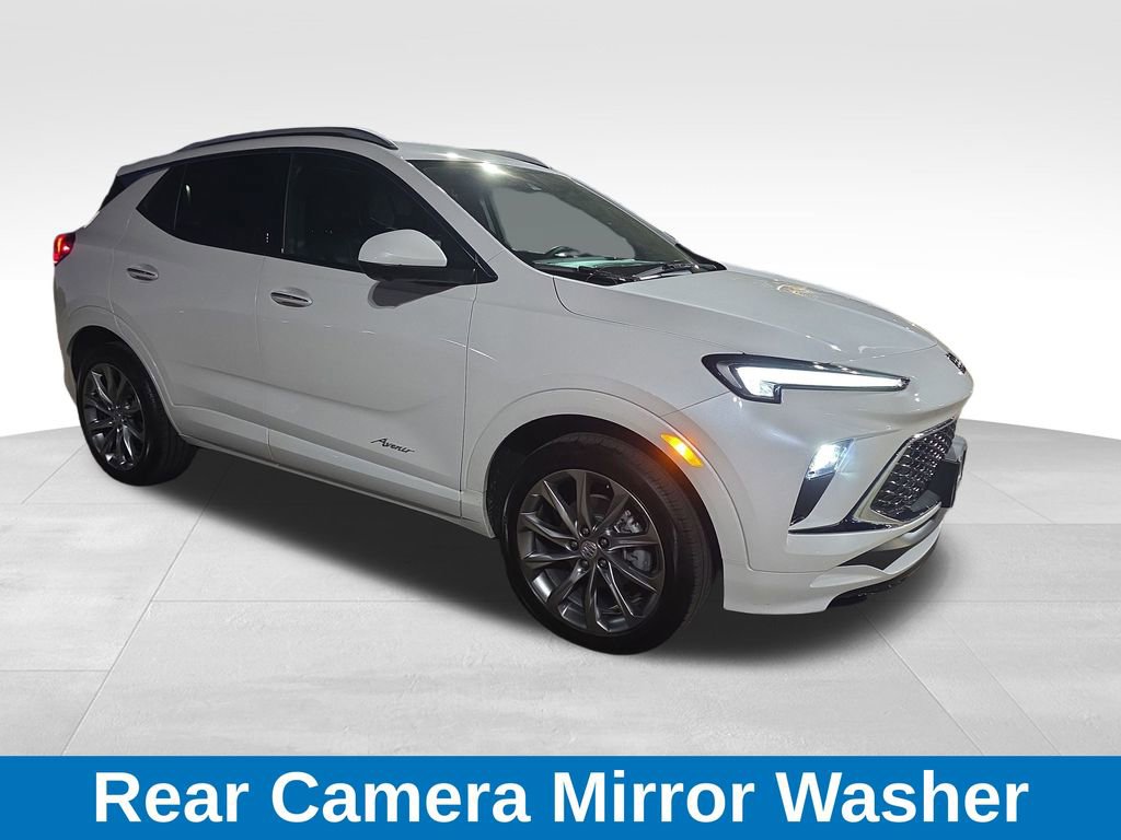 Used 2024 Buick Encore GX Avenir w/ Avenir Technology Package image 8