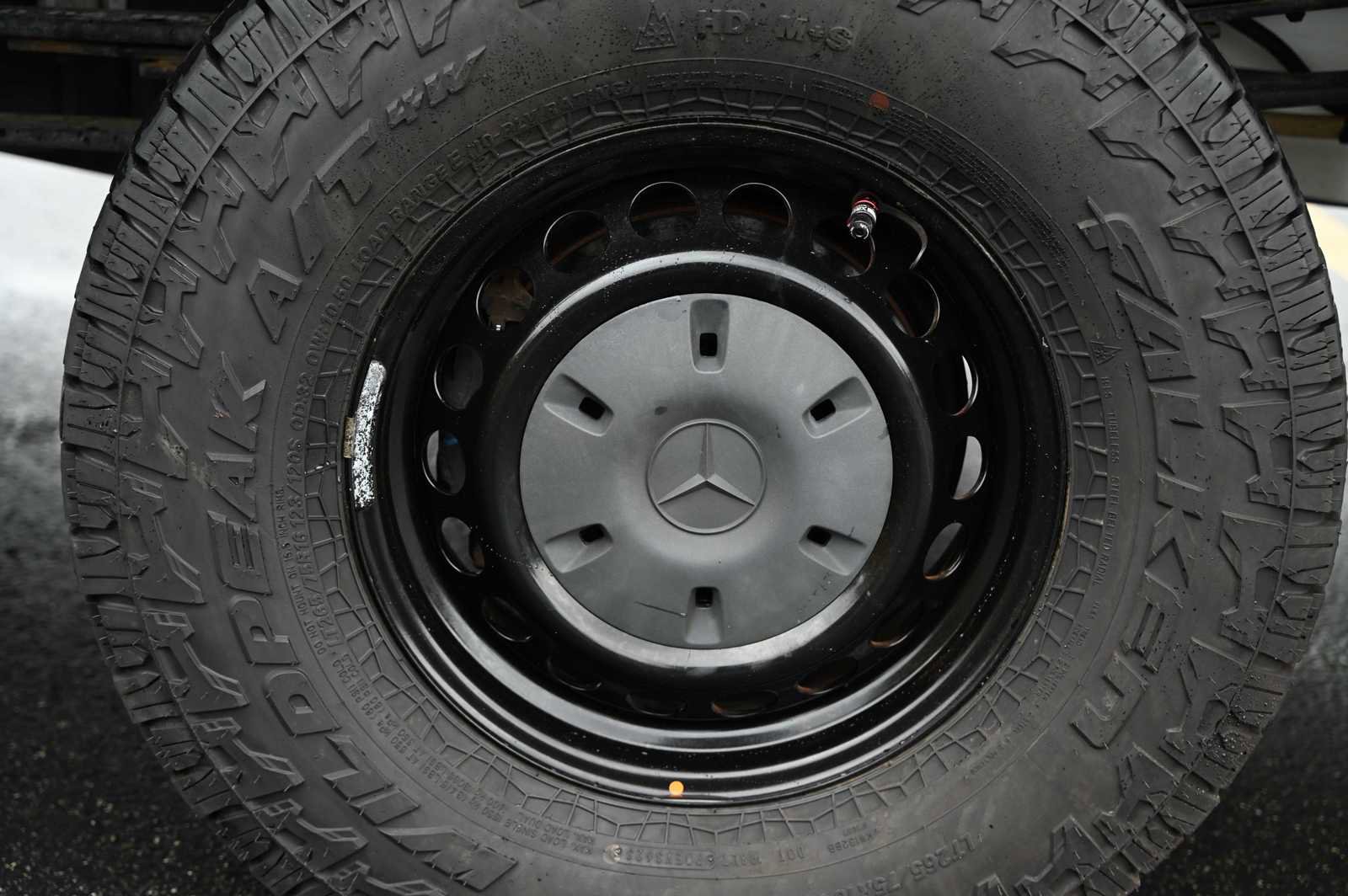 Used 2020 Mercedes-Benz Sprinter 2500 image 10