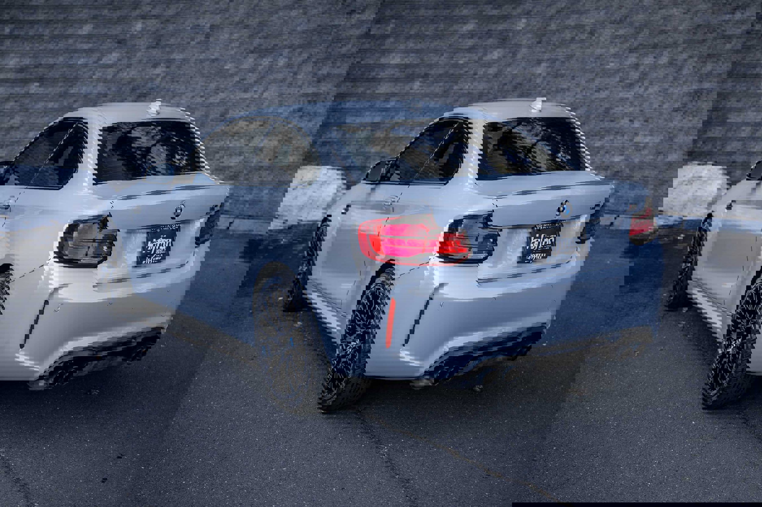 Used 2020 BMW M2 Competition w/ Executive Package image 9