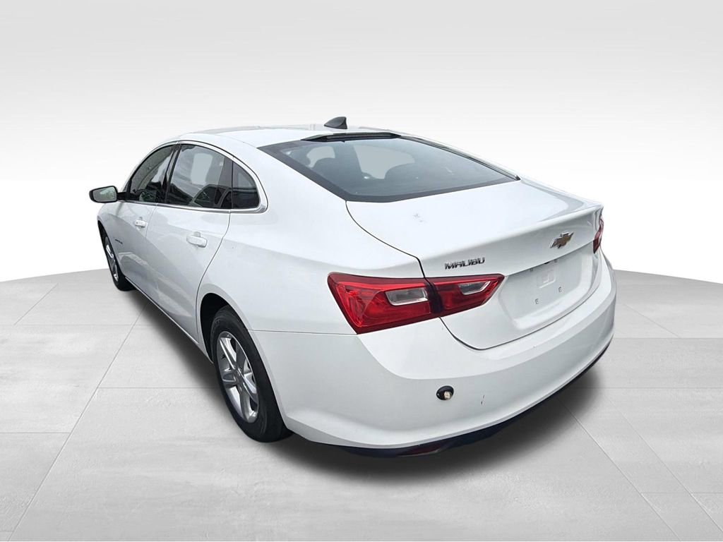 Used 2024 Chevrolet Malibu LS FWD image 4