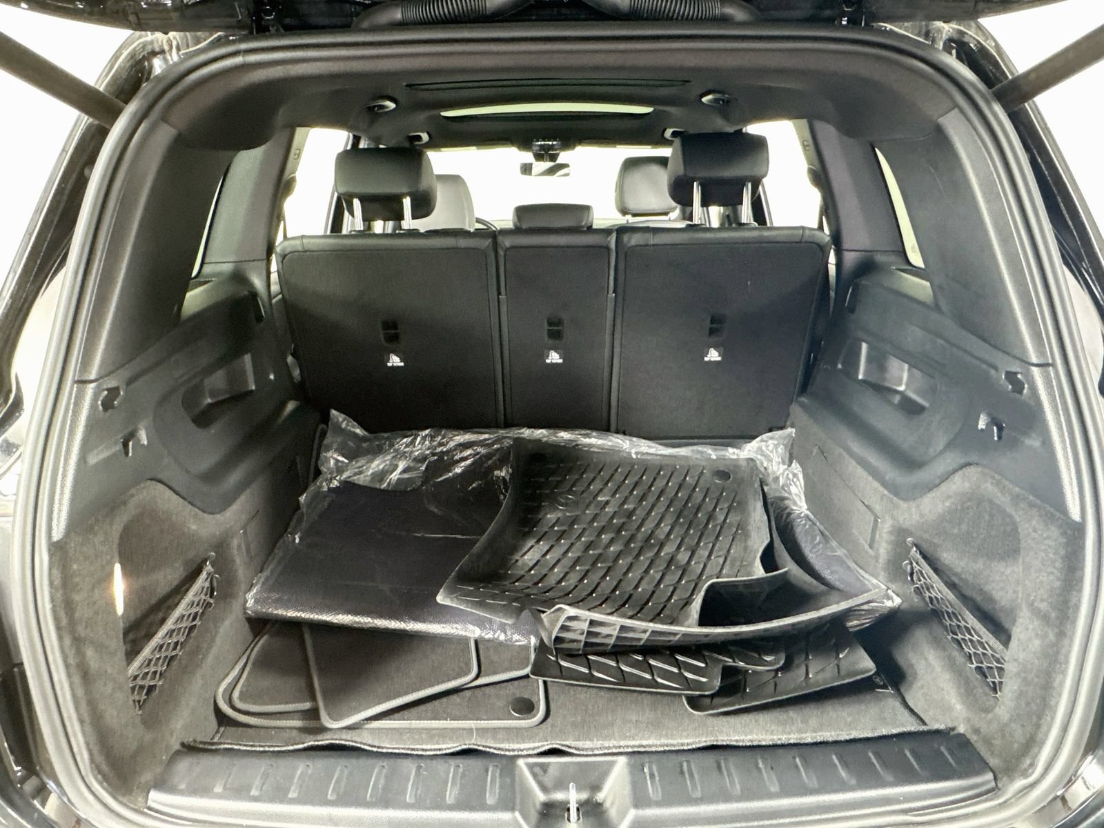 Used 2022 Mercedes-Benz GLB 250 4MATIC image 20