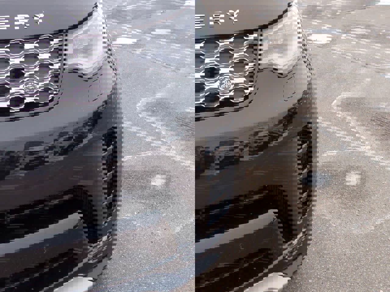 New 2026 Land Rover Discovery Limited Edition image 10