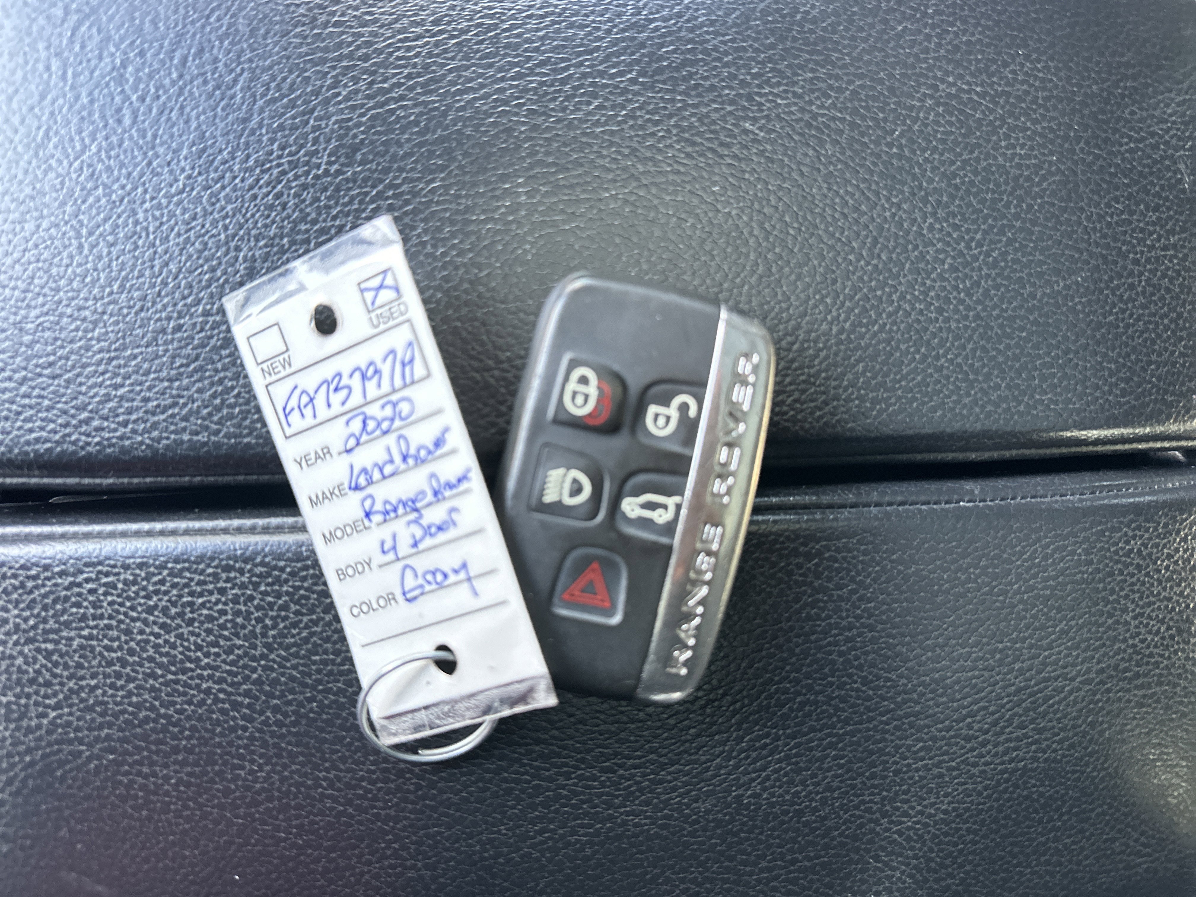 Used 2020 Land Rover Range Rover Velar S image 29