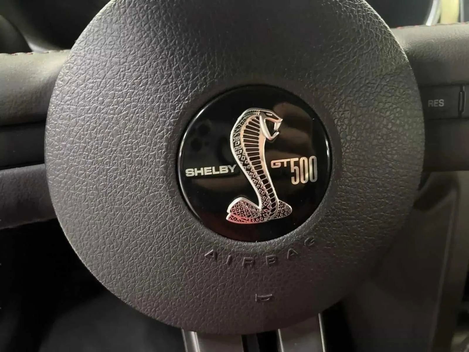 Used 2008 Ford Mustang Shelby GT500 image 17