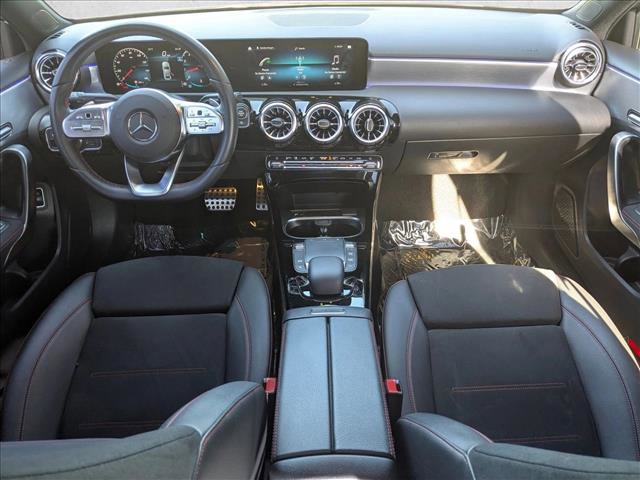 Used 2022 Mercedes-Benz A 220 image 18