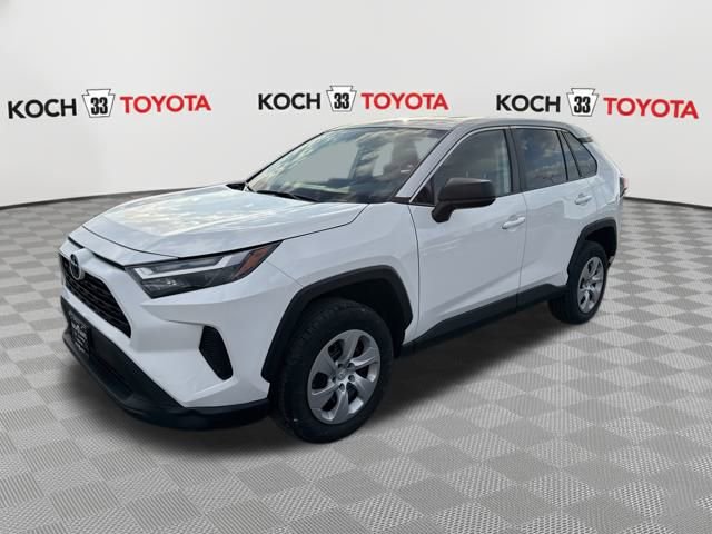 Used 2024 Toyota RAV4 LE image 3
