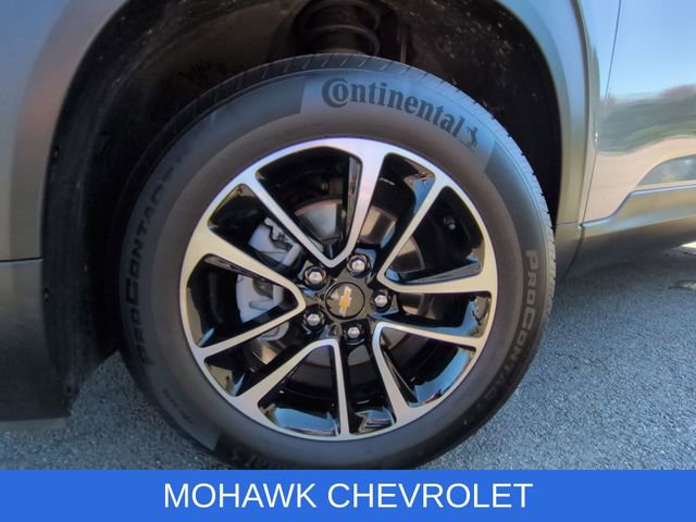 Used 2025 Chevrolet TrailBlazer LT w/ Driver Confidence Package AWD/4WD image 32