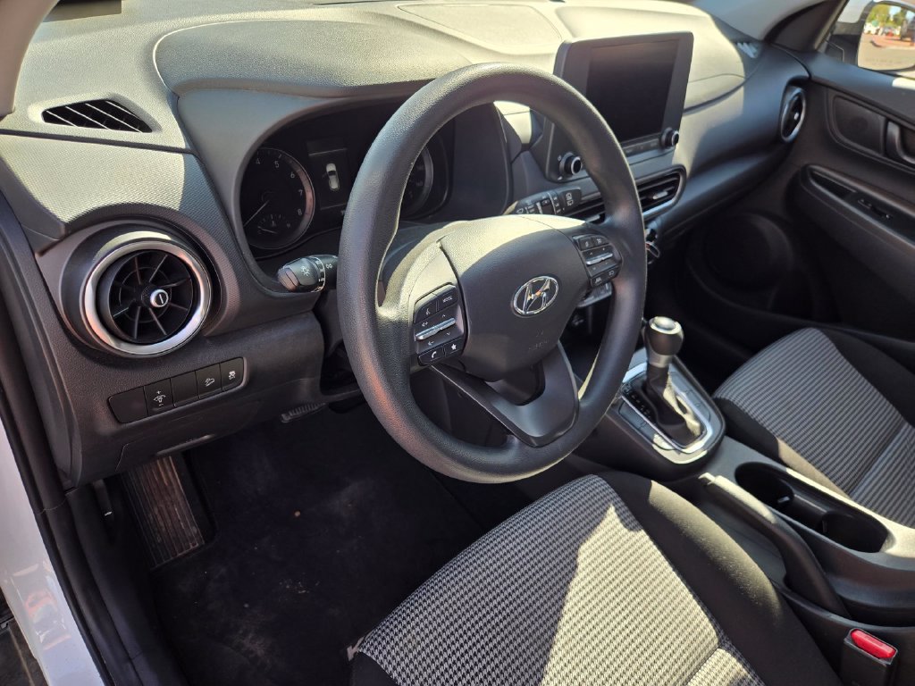 Used 2022 Hyundai Kona SE FWD image 51