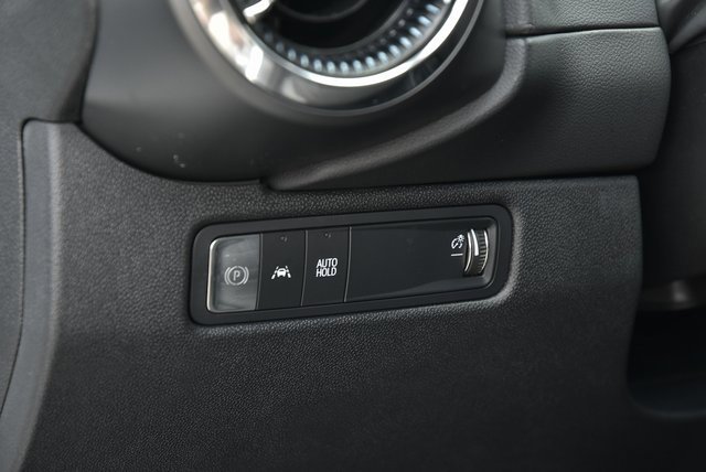 Used 2025 Chevrolet Equinox EV LT image 13