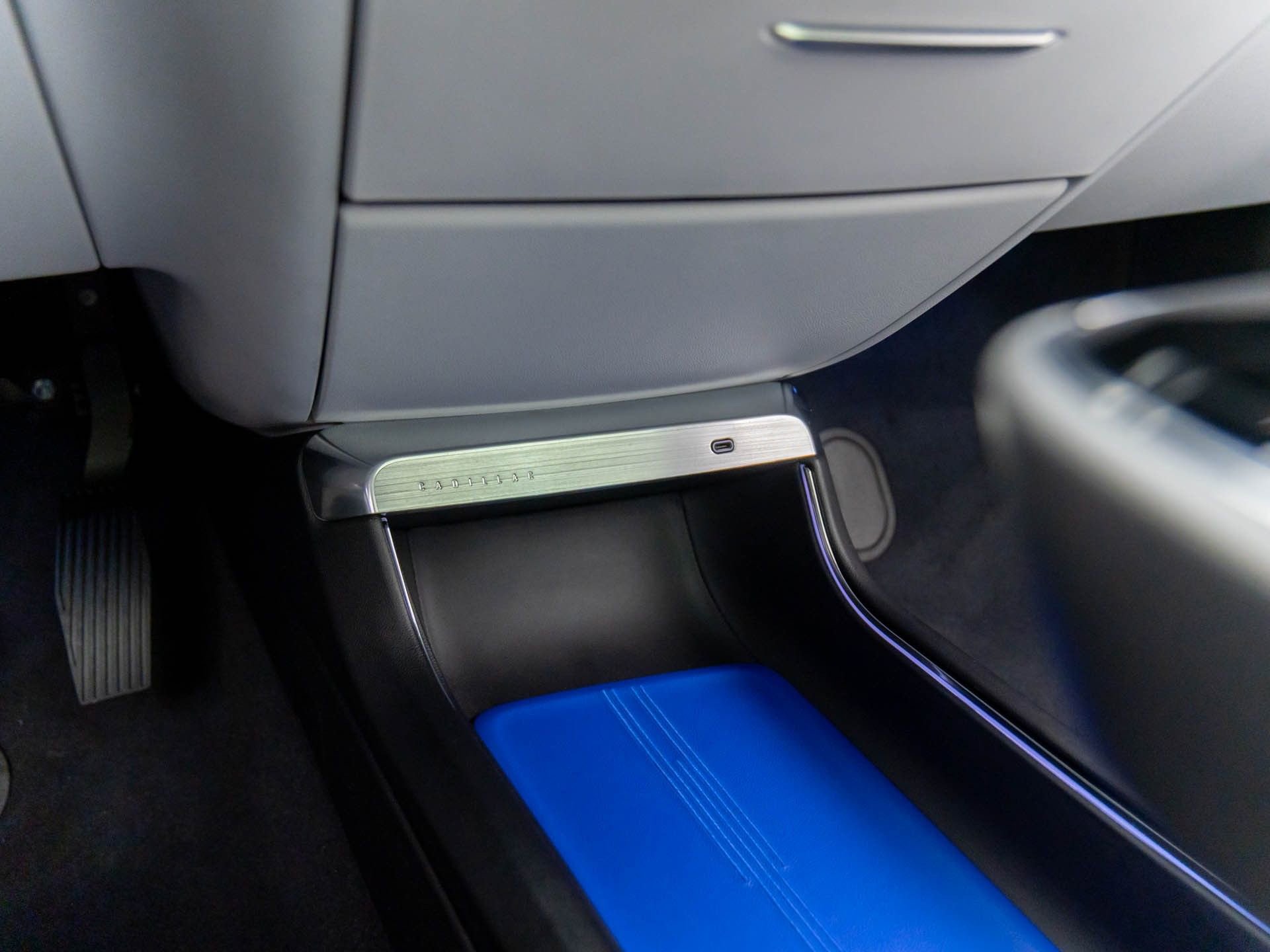 New 2026 Cadillac Lyriq Sport image 28