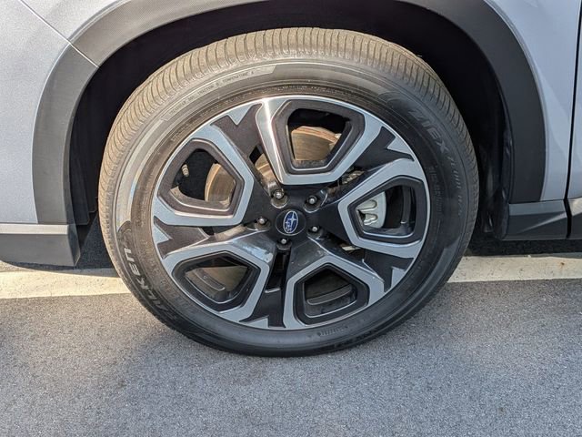 Used 2025 Subaru Ascent Touring w/ Popular Package #2 AWD/4WD image 9