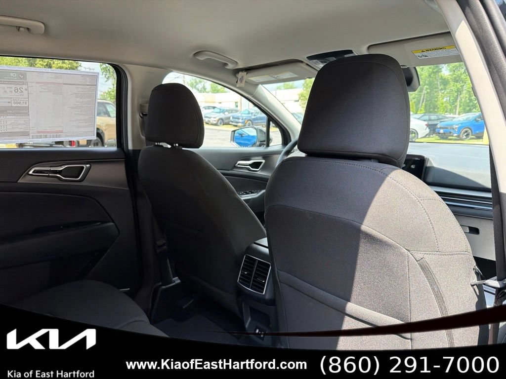 New 2026 Kia Sportage LX w/ LX Convenience Package AWD/4WD image 14