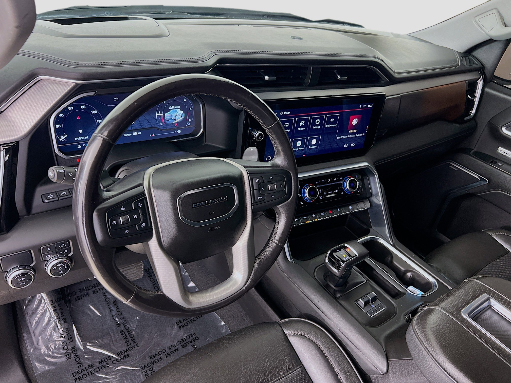 Used 2022 GMC Sierra 1500 Denali w/ Technology Package image 9