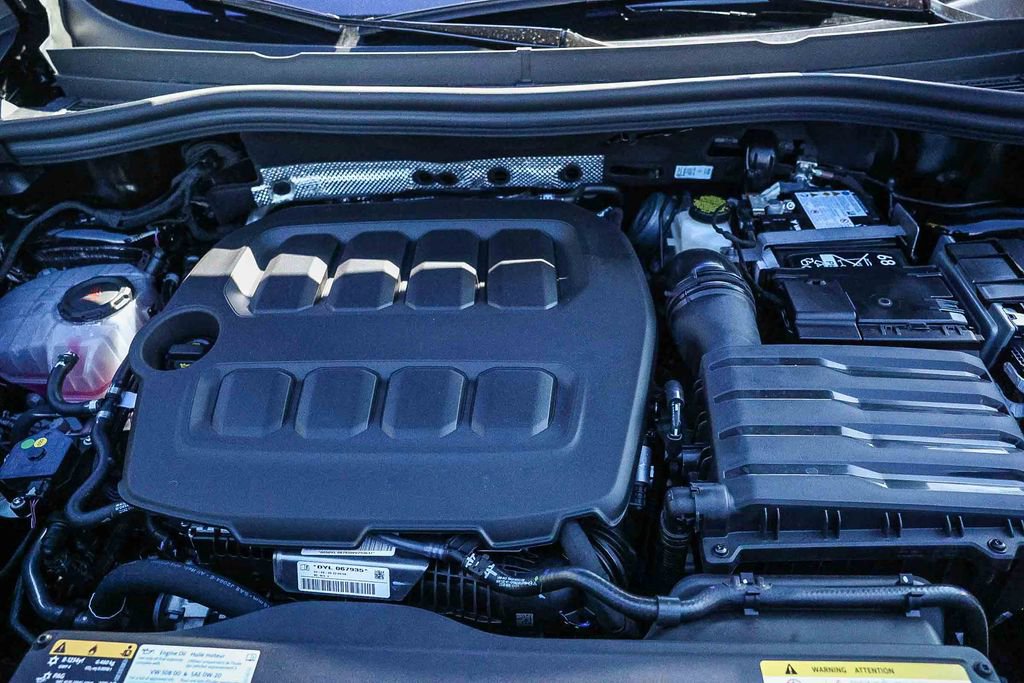 New 2026 Volkswagen Tiguan SE R-Line image 39