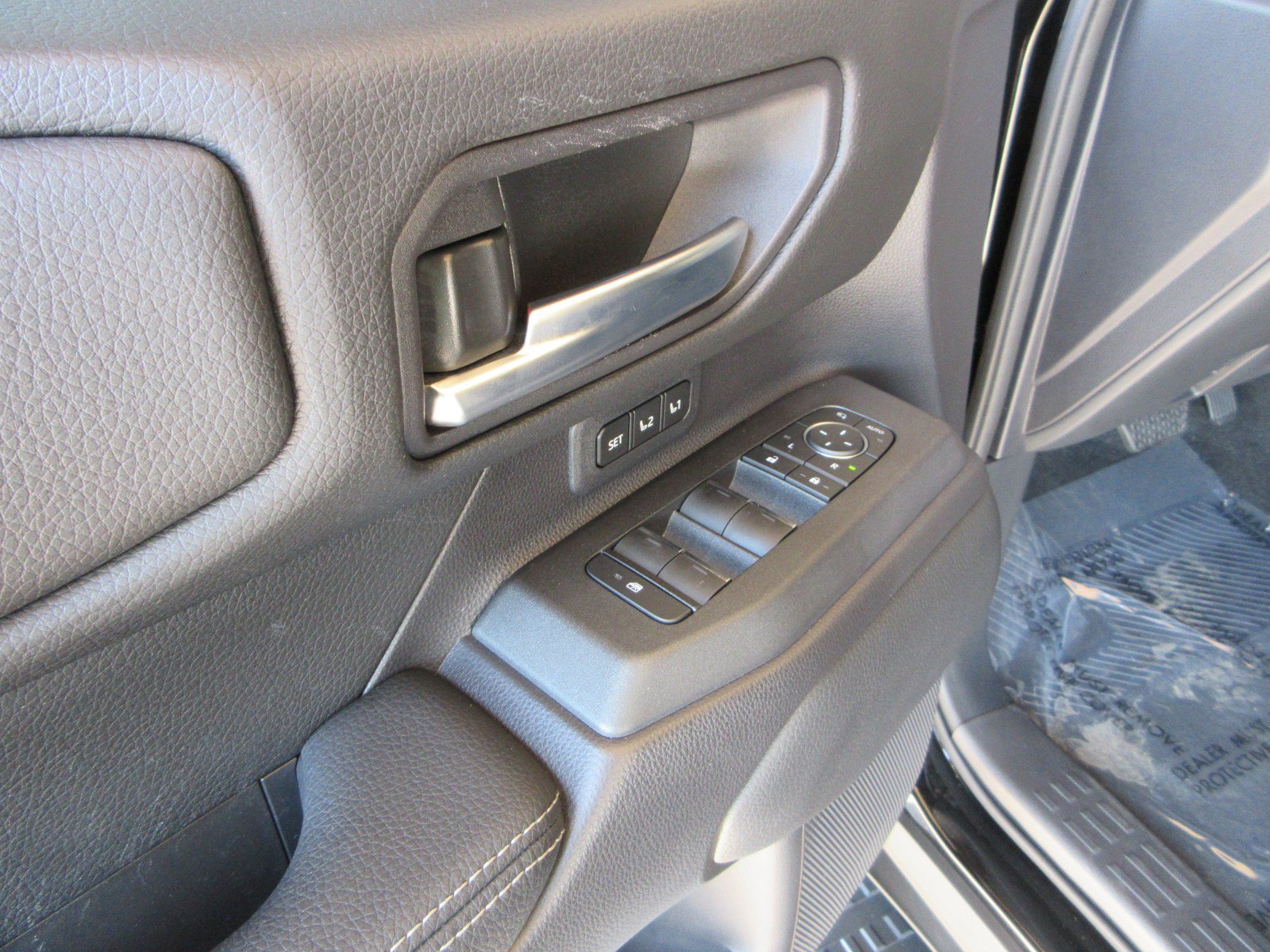 Used 2025 Toyota Land Cruiser w/ Premium Package AWD/4WD image 30