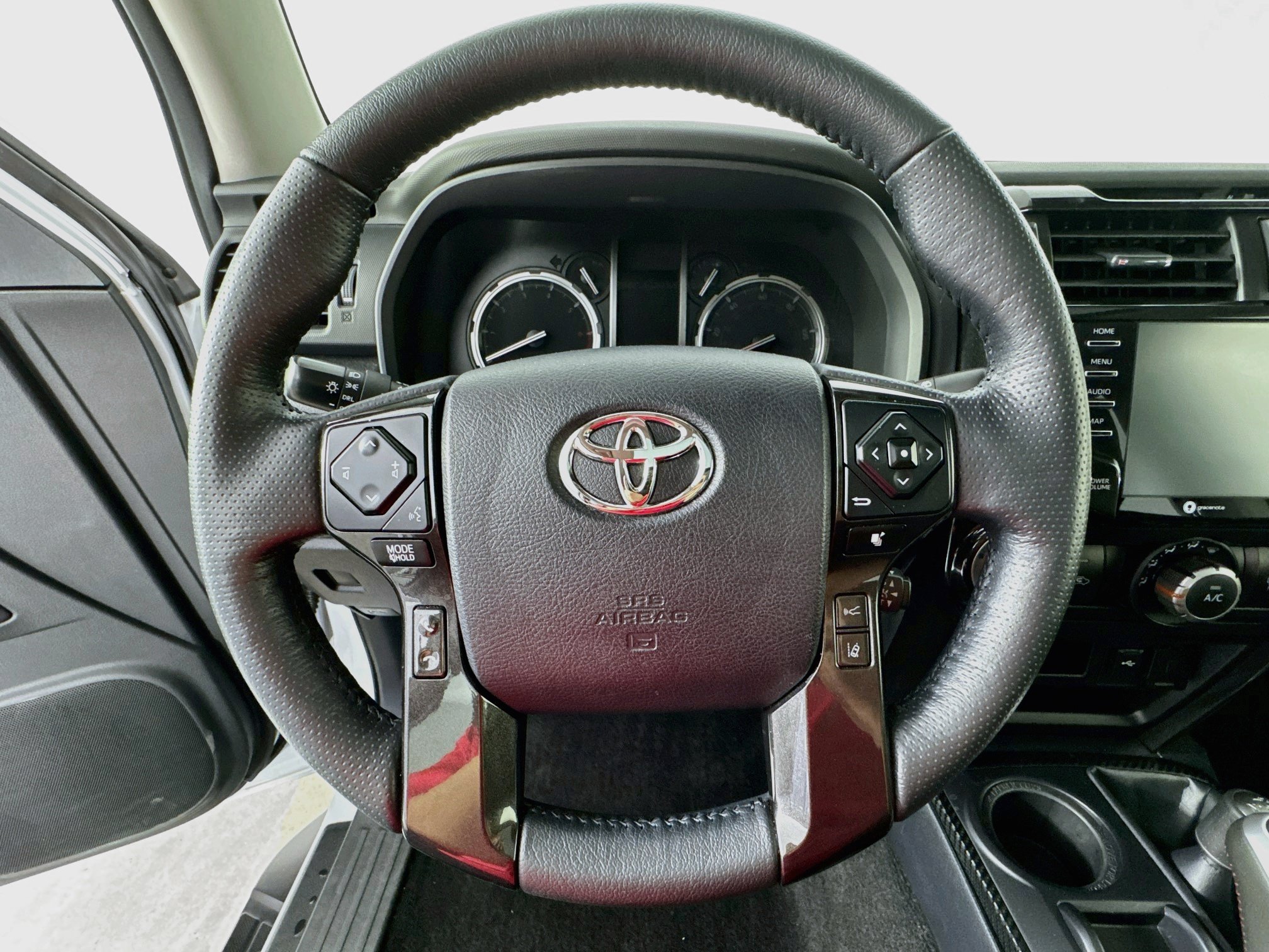 Certified 2024 Toyota 4Runner TRD Off-Road Premium w/ 4Runner Black Package (TMS) AWD/4WD image 11
