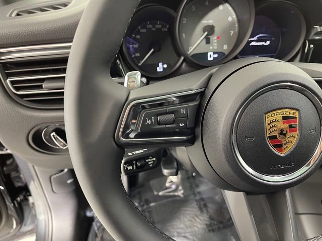 New 2026 Porsche Macan S image 37