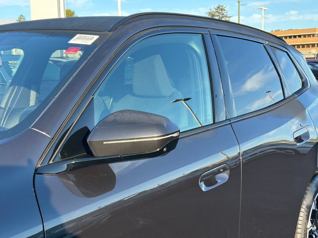 Used 2025 BMW X3 xDrive30i w/ Premium Package AWD/4WD image 10