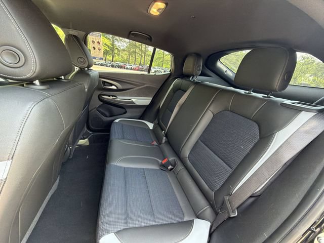Used 2024 Buick Envista Preferred w/ Convenience I Package FWD image 23