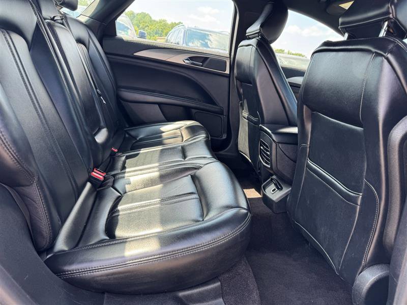 Used 2020 Lincoln MKZ FWD image 15