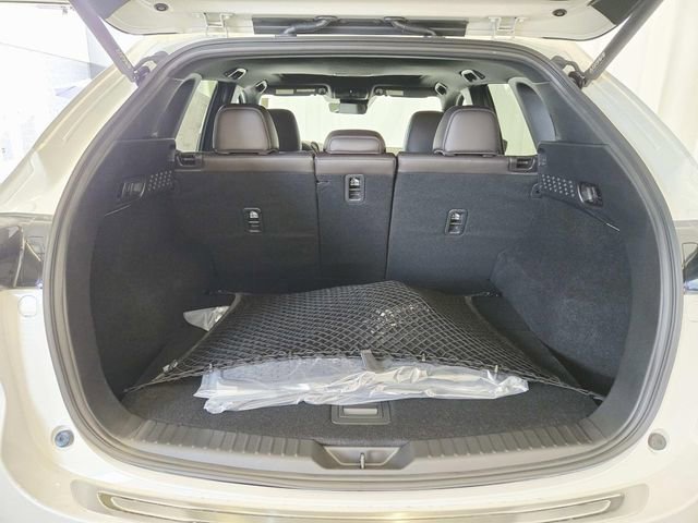 New 2025 MAZDA CX-5 Signature image 11