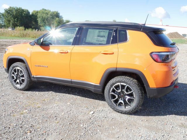 New 2026 Jeep Compass Trailhawk image 6