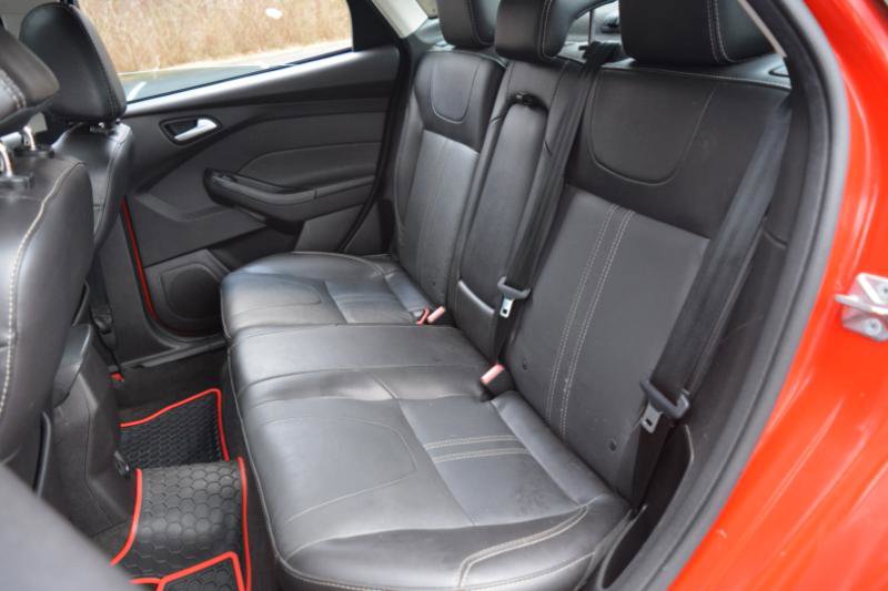 Used 2014 Ford Focus SE w/ Equipment Group 201A image 13