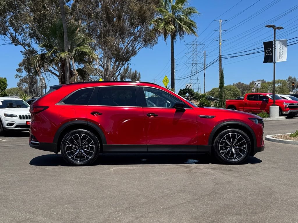 Used 2025 MAZDA CX-70 Plug-In Hybrid w/ Premium Plus AWD/4WD image 30