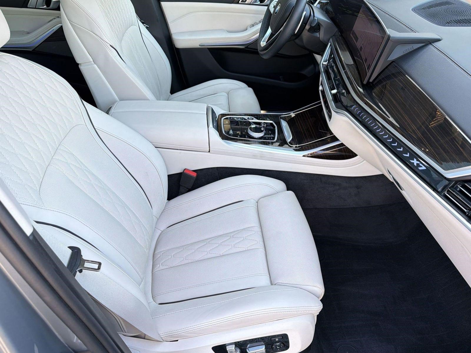 Used 2025 BMW X7 xDrive40i w/ Executive Package AWD/4WD image 29