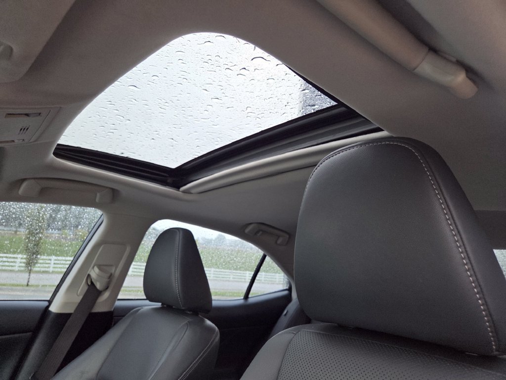 Used 2014 Lexus IS 250 AWD w/ Navigation Package image 8