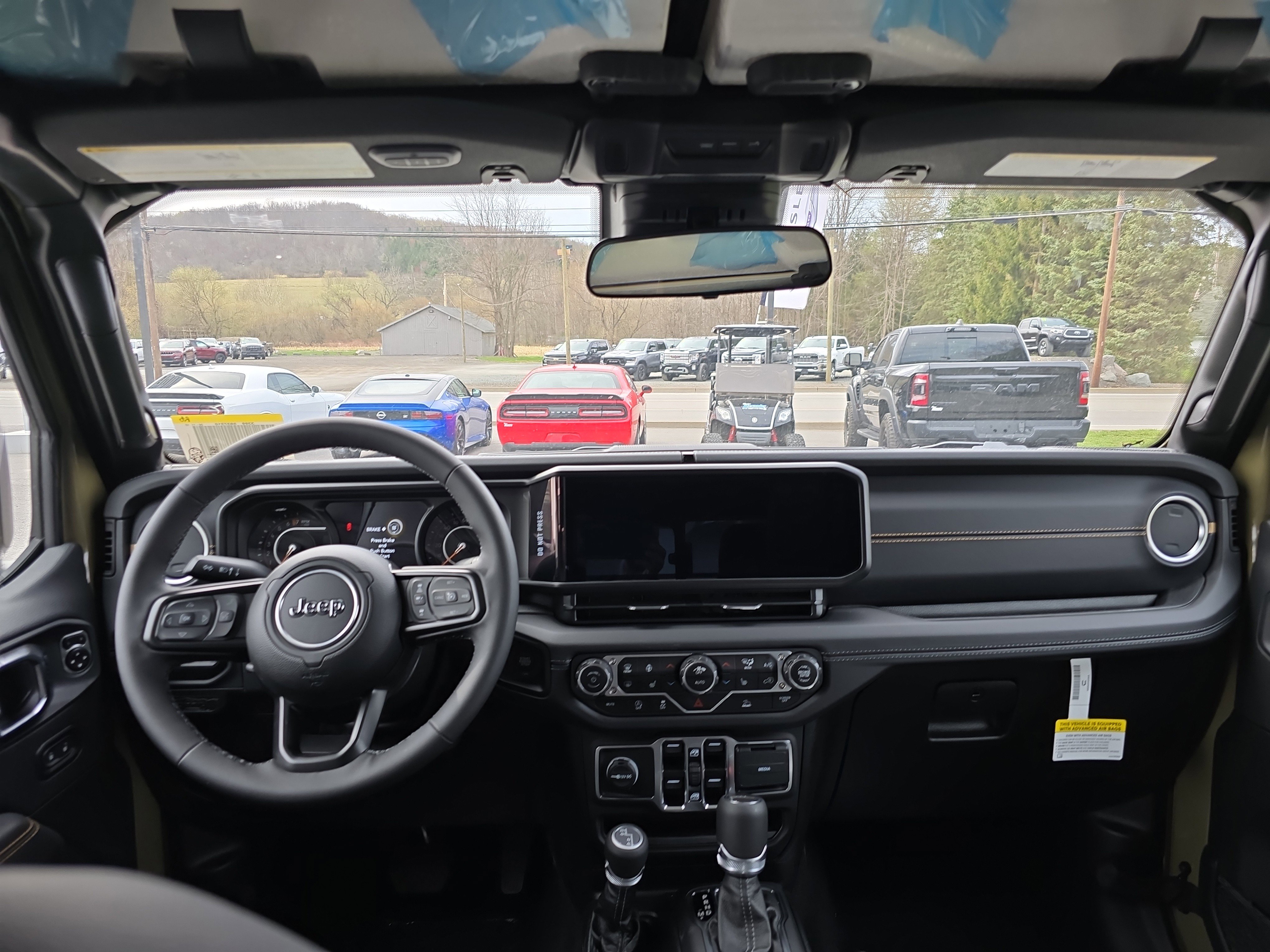 New 2025 Jeep Gladiator Sport w/ Premium Package image 16
